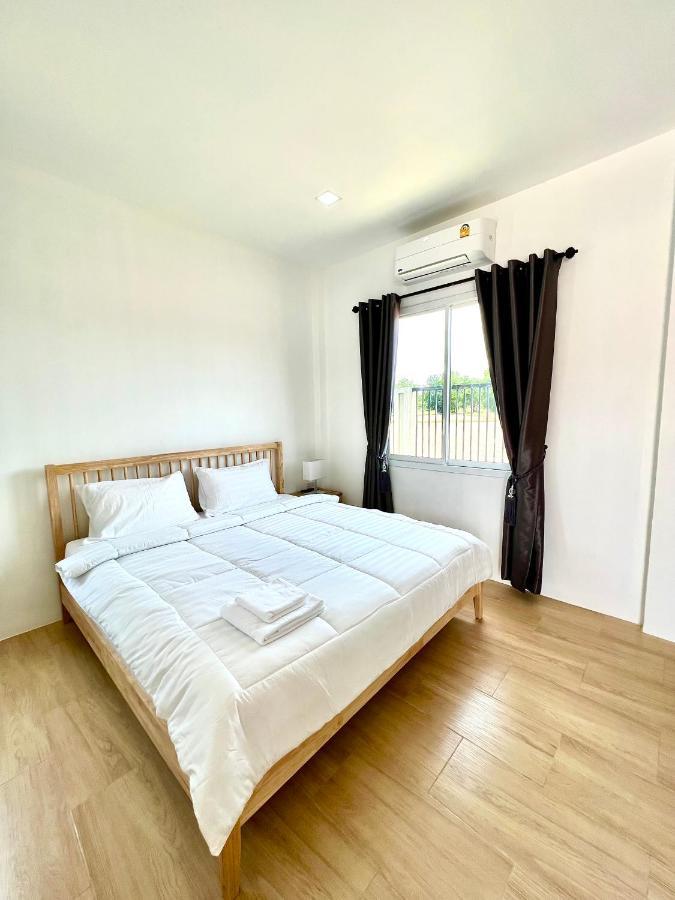 Farm View Resort @Uthai Thani ฟาร์มวิว รีสอร์ท อุทัยธานี Nong Khayang Esterno foto
