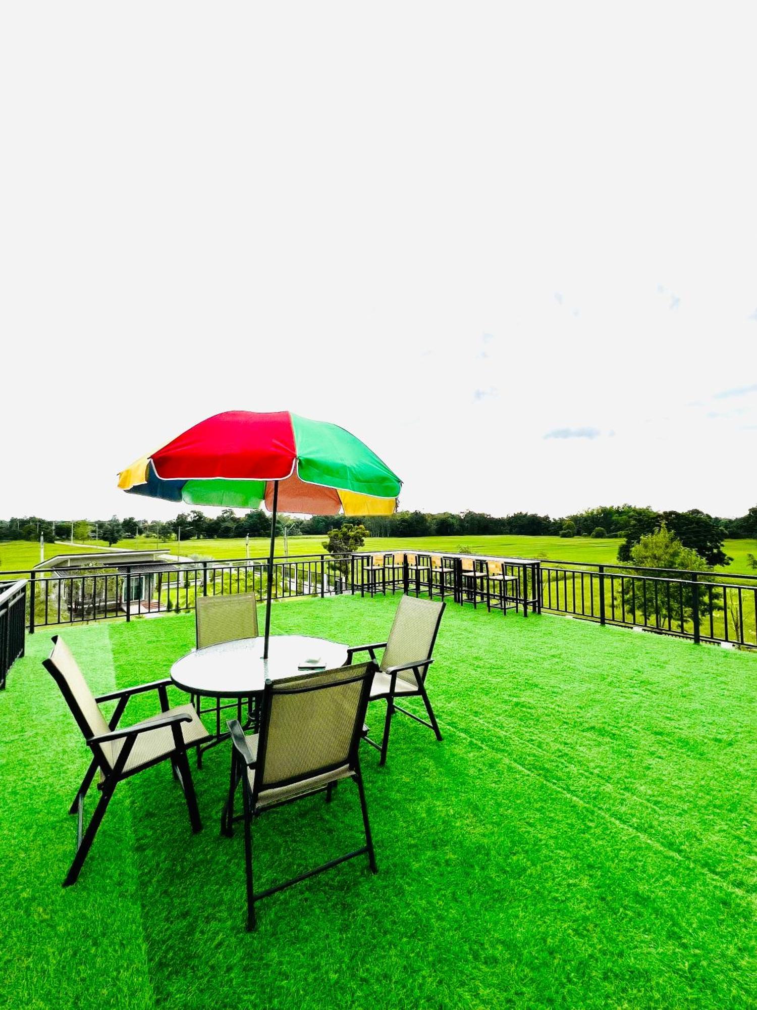 Farm View Resort @Uthai Thani ฟาร์มวิว รีสอร์ท อุทัยธานี Nong Khayang Esterno foto